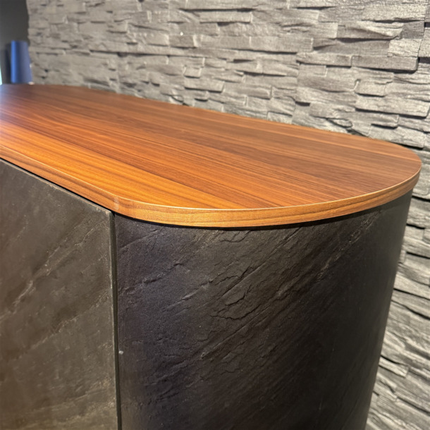 Yac highboard zwart met topblad in walnoot - 4